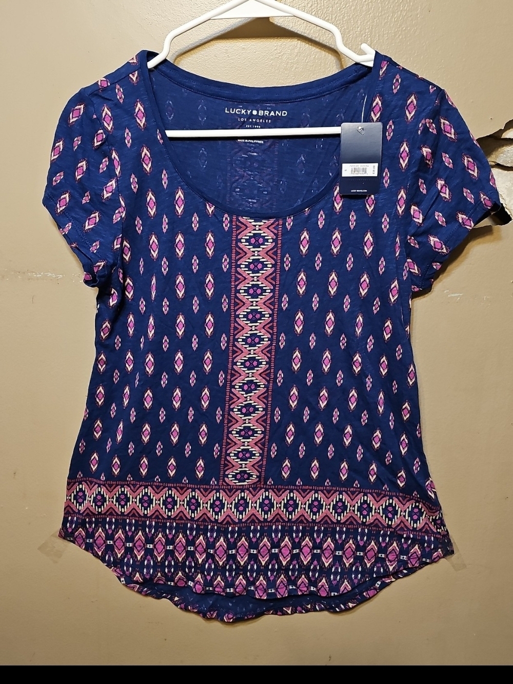 Lucky Brand Navy & Pink Geometric Scoop Neck Tee